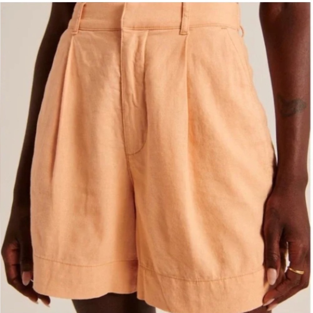 Abercrombie peach linen shorts size large NWT